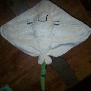 Stingray Plush Green Spots Stuffed Animal Wild Rebublic Snap Band Fins curl 12"